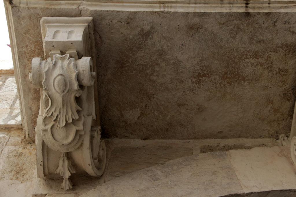 Palazzo Manfredi - Bed And Breakfast Monopoli Εξωτερικό φωτογραφία